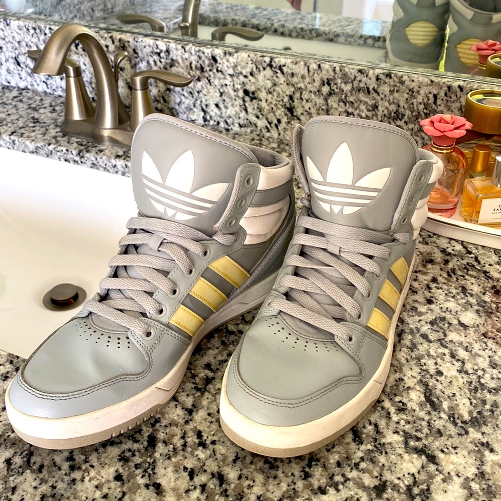 Adidas forum mid sneakers.